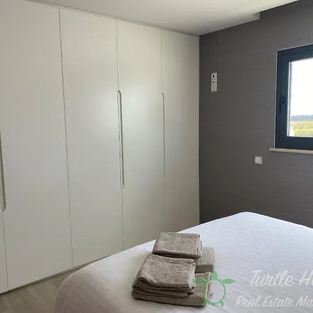 2 Bedroom With Pool And Garage For 2 Cars * Luz de Tavira