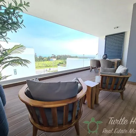 Lägenhet 2 Bedroom With Pool And Garage For 2 Cars *