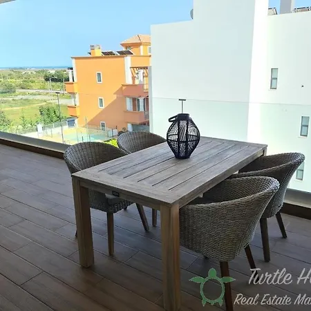 2 Bedroom With Pool And Garage For 2 Cars * Luz de Tavira